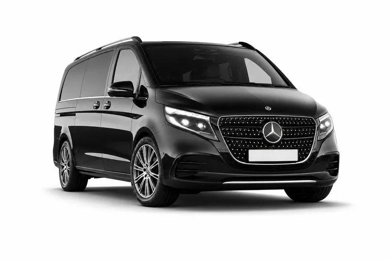 Schwarze Mercedes V-Klasse in seitlicher Frontansicht